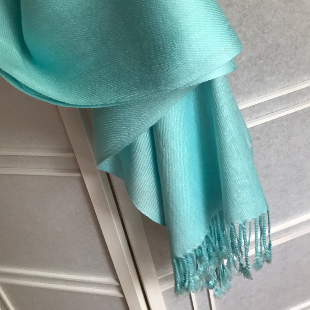 Pashmina wrap